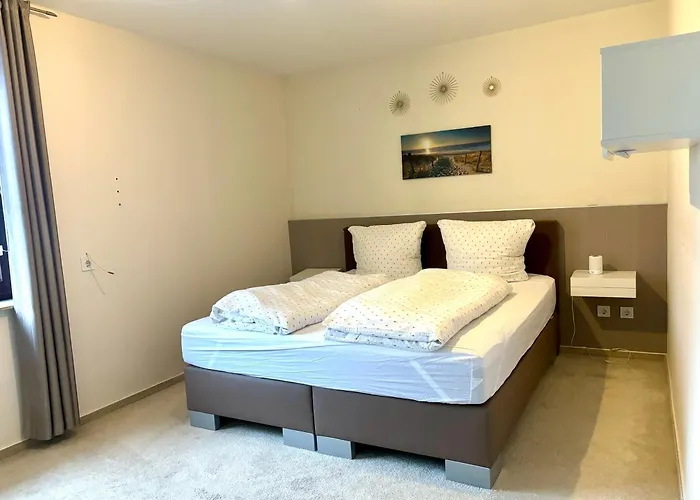 Grosse Wohnkueche, Terrasse, Schlafzimmer Am Steinhuder Meer, Wlan, Parkplatz, Fussbodenheizung, 70Qm