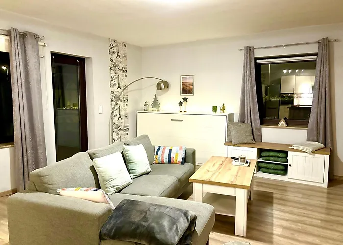 Grosse Wohnkueche, Terrasse, Schlafzimmer Am Steinhuder Meer, Wlan, Parkplatz, Fussbodenheizung, 70Qm