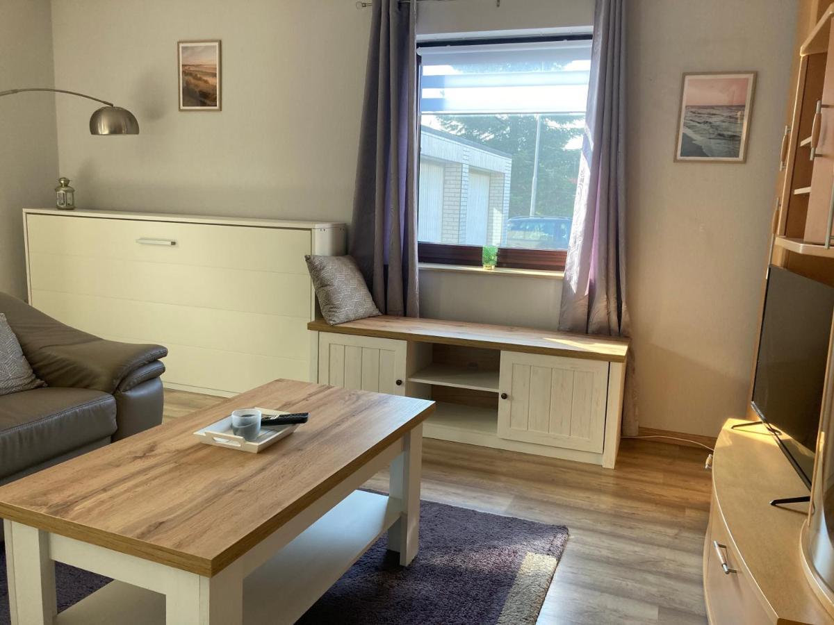 Seeufer Apartment: Geräumige Wohnküche Mit Terrasse Am Steinhuder Apartment